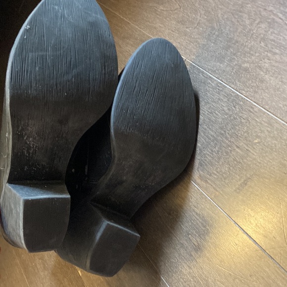 Women’s ankle boots, size 7.5 - Picture 3 of 5
